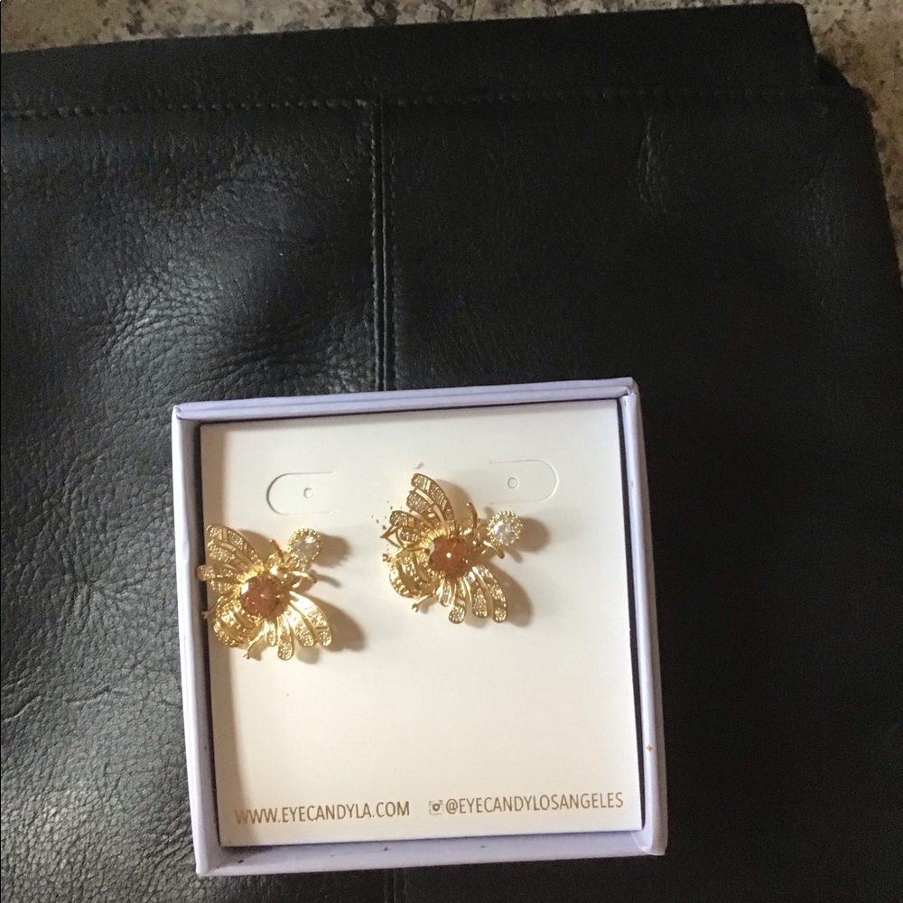 Bee earrings
